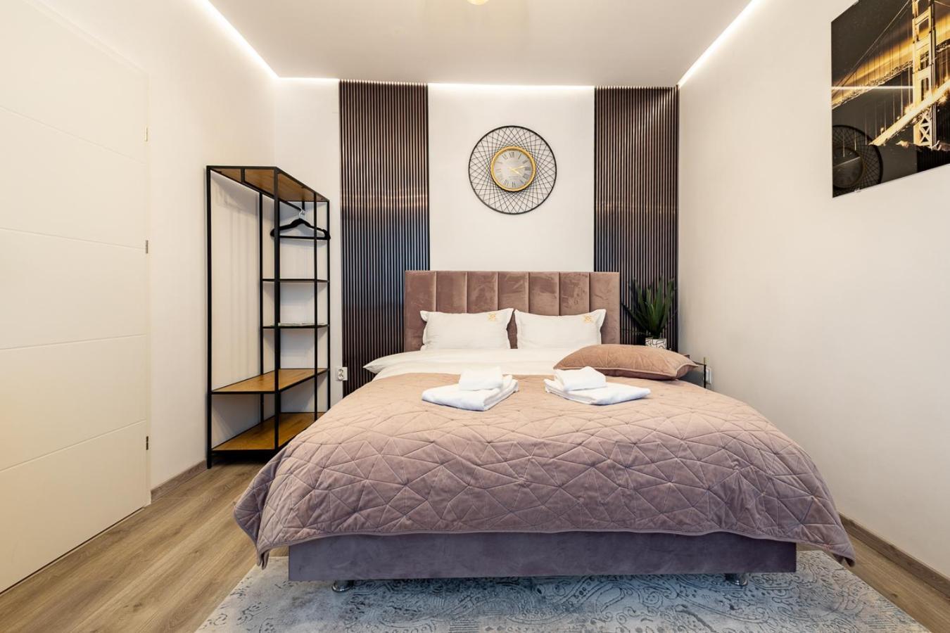 Lola'S Studio Brasov Ngoại thất bức ảnh