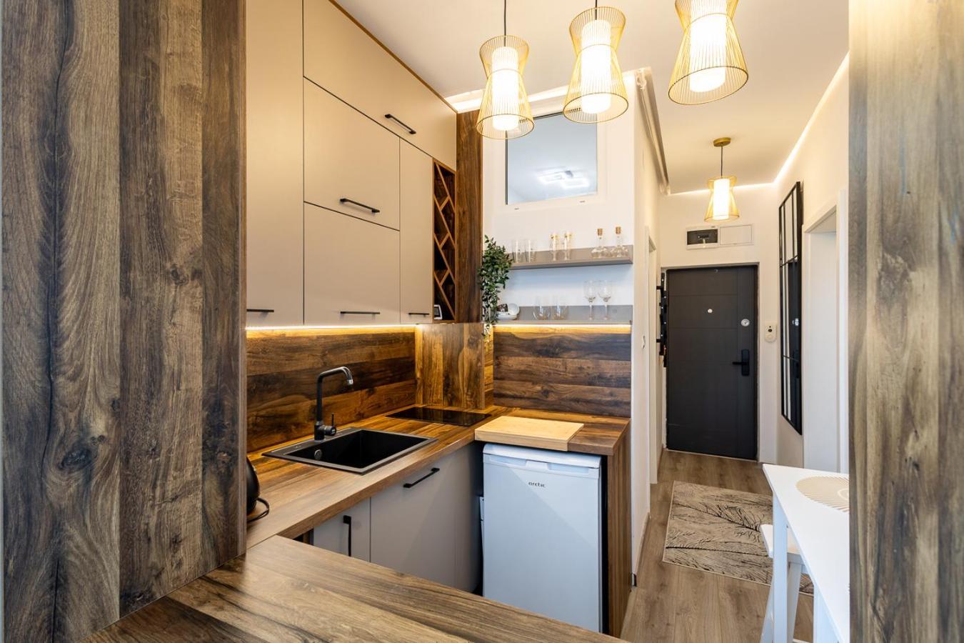 Lola'S Studio Brasov Ngoại thất bức ảnh